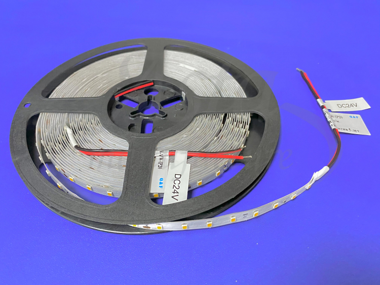 Светодиодная лента высокоэффективная CRI>97 24V IP20 6W